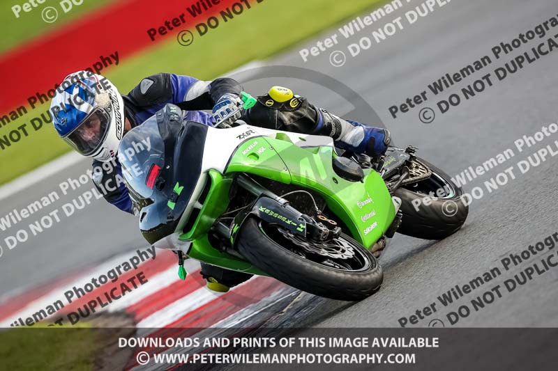 donington no limits trackday;donington park photographs;donington trackday photographs;no limits trackdays;peter wileman photography;trackday digital images;trackday photos